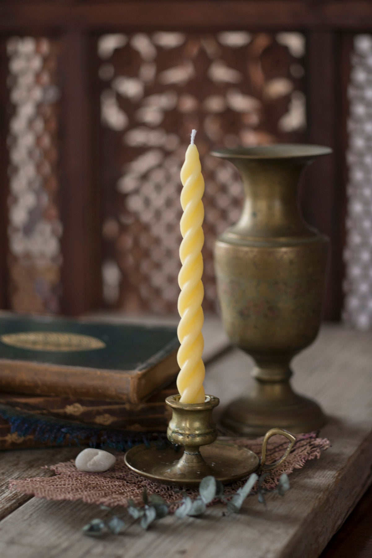 7 Beeswax Spiral Taper Candles – The Bees' Waxy Knees